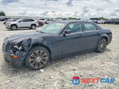 2010 CHRYSLER 300 S 2C3CA2CV8AH266297 - główne zdjęcie licytacji z USA - miniatura