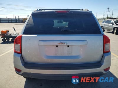 Zdjęcie 6 z 13 samochodu: 2012 JEEP COMPASS SPORT VIN:1C4NJCBA7CD652542 - miniatura