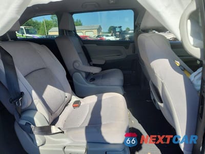 Zdjęcie 11 z 13 samochodu: 2019 HONDA ODYSSEY EX VIN:5FNRL6H5XKB086438 - miniatura