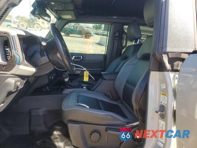 Zdjęcie 7 z 14 samochodu: 2022 FORD BRONCO BASE VIN:1FMEE5DP9NLB07366 - miniatura