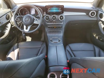 Zdjęcie 8 z 13 samochodu: 2021 MERCEDES-BENZ GLC 300 VIN:W1N0G8DBXMV289072 - miniatura