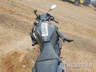 Zdjęcie 6 z 9 samochodu: 2026 HONDA CBR650 R VIN:MLHRH1550T5200245 - miniatura