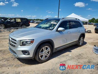 2020 MERCEDES-BENZ GLB 250 4MATIC W1N4M4HB1LW043131 - główne zdjęcie licytacji z USA - miniatura