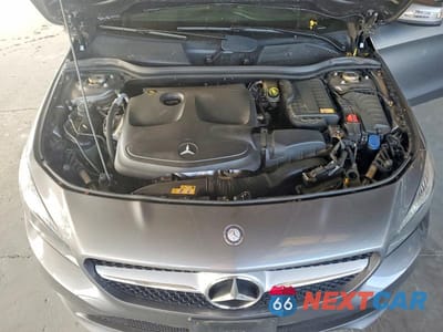 Zdjęcie 11 z 12 samochodu: 2014 MERCEDES-BENZ CLA 250 VIN:WDDSJ4EB5EN056619 - miniatura
