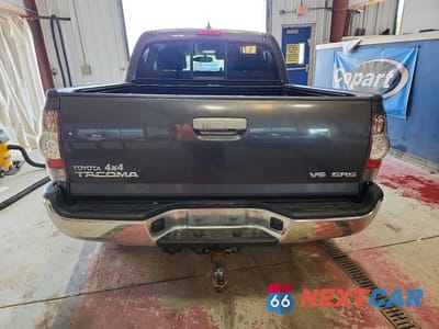 Zdjęcie 6 z 12 samochodu: 2012 TOYOTA TACOMA DOUBLE CAB VIN:3TMLU4EN8CM092070 - miniatura