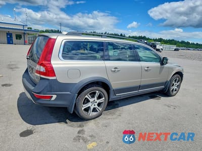 Trzecie zdjęcie samochodu z tyłu: 2015 VOLVO XC70 T6 PLATINUM VIN:YV4902ND7F1188403 - miniatura