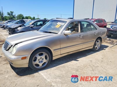 2000 MERCEDES-BENZ E 430 WDBJF83J0YX034544 - główne zdjęcie licytacji z USA - miniatura