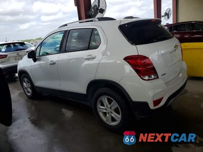 Drugie zdjęcie samochodu z przodu: 2021 CHEVROLET TRAX 1LT VIN:KL7CJLSB6MB324541 - miniatura