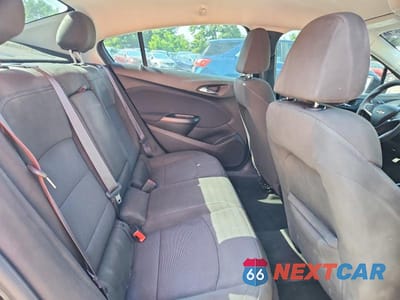 Zdjęcie 10 z 12 samochodu: 2017 CHEVROLET CRUZE LT VIN:1G1BE5SM8H7259645 - miniatura