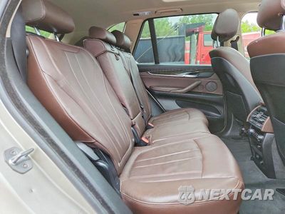 Zdjęcie 11 z 13 samochodu: 2016 BMW X5 SDRIVE35I VIN:5UXKR2C59G0H41924 - miniatura