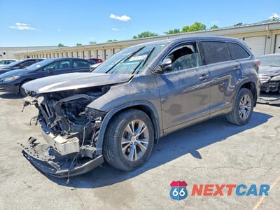 2015 TOYOTA HIGHLANDER XLE 5TDJKRFH6FS104904 - główne zdjęcie licytacji z USA - miniatura