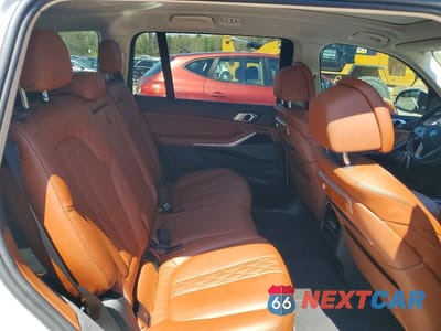 Zdjęcie 11 z 13 samochodu: 2024 BMW X7 XDRIVE40I VIN:5UX23EM04R9U34002 - miniatura