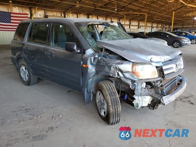 Czwarte zdjęcie samochodu z boku: 2007 HONDA PILOT LX VIN:2HKYF18187H501171 - miniatura