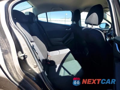 Zdjęcie 10 z 12 samochodu: 2016 MAZDA 3 SPORT VIN:3MZBM1T75GM320690 - miniatura