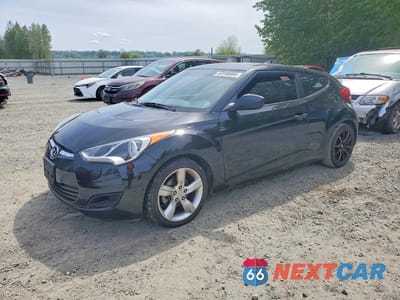 2015 HYUNDAI VELOSTER BASE KMHTC6AD2FU242892 - główne zdjęcie licytacji z USA - miniatura