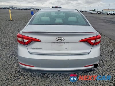Zdjęcie 6 z 12 samochodu: 2016 HYUNDAI SONATA SE VIN:5NPE24AF5GH360923 - miniatura