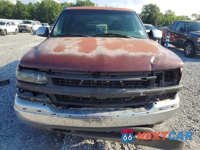 Piąte zdjęcie samochodu w środku: 1999 CHEVROLET SILVERADO K1500 VIN:1GCEK19T2XE245754 - miniatura