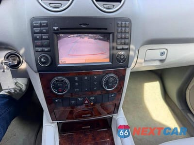 Zdjęcie 9 z 10 samochodu: 2010 MERCEDES-BENZ ML 350 4MATIC VIN:4JGBB8GB1AA615902 - miniatura