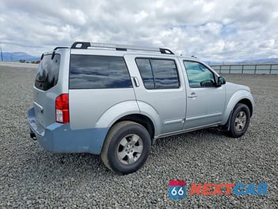Trzecie zdjęcie samochodu z tyłu: 2005 NISSAN PATHFINDER XE VIN:5N1AR18W55C748852 - miniatura