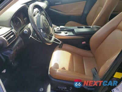 Zdjęcie 7 z 12 samochodu: 2014 LEXUS IS VIN:JTHCE1D29E5000569 - miniatura