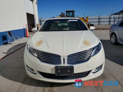 Piąte zdjęcie samochodu w środku: 2013 LINCOLN MKZ VIN:3LN6L2JK0DR824031 - miniatura