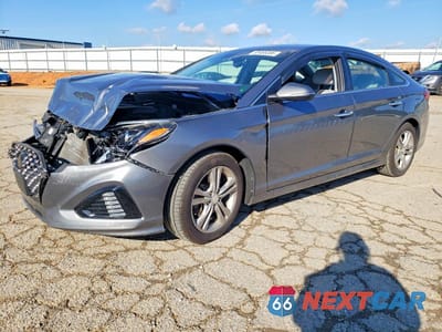 2018 HYUNDAI SONATA SEL+ 5NPE34AF6JH712900 - główne zdjęcie licytacji z USA - miniatura