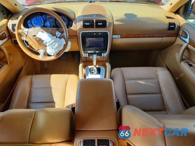 Zdjęcie 8 z 13 samochodu: 2008 PORSCHE CAYENNE VIN:WP1AA29P08LA22571 - miniatura