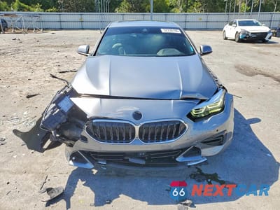Piąte zdjęcie samochodu w środku: 2022 BMW 228I VIN:WBA53AK04N7K42902 - miniatura