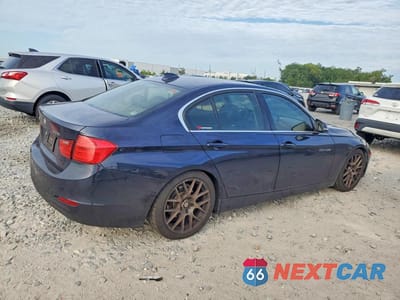 Trzecie zdjęcie samochodu z tyłu: 2013 BMW 328 XI SULEV VIN:WBA3B5C59DF592087 - miniatura