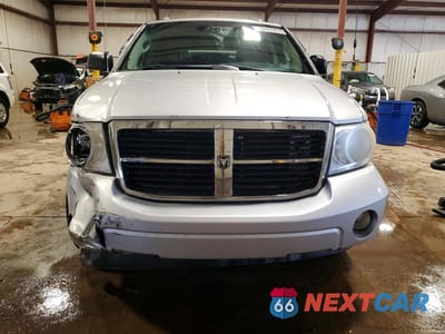 Piąte zdjęcie samochodu w środku: 2008 DODGE DURANGO SLT VIN:1D8HB48N88F143258 - miniatura