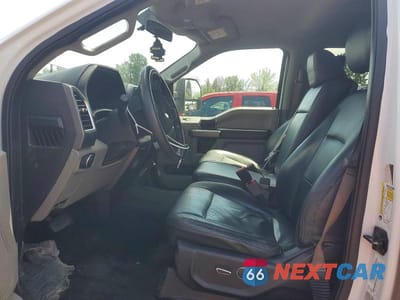 Zdjęcie 7 z 12 samochodu: 2017 FORD F350 SUPER DUTY VIN:1FT8W3BT8HED00474 - miniatura