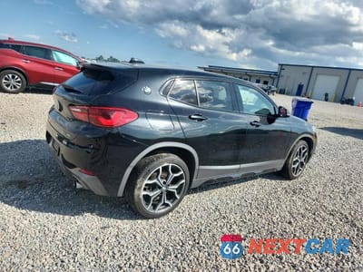 Trzecie zdjęcie samochodu z tyłu: 2018 BMW X2 XDRIVE28I VIN:WBXYJ5C31JEF70568 - miniatura