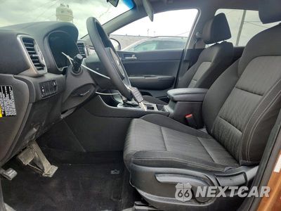 Zdjęcie 7 z 13 samochodu: 2019 KIA SPORTAGE LX VIN:KNDPMCAC5K7615604 - miniatura