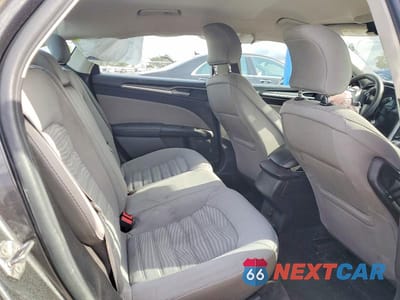 Zdjęcie 10 z 13 samochodu: 2016 FORD FUSION S VIN:3FA6P0G73GR328893 - miniatura