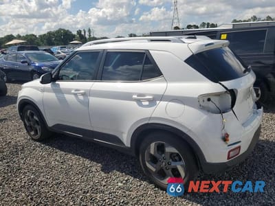 Drugie zdjęcie samochodu z przodu: 2023 HYUNDAI VENUE SEL VIN:KMHRC8A31PU235270 - miniatura