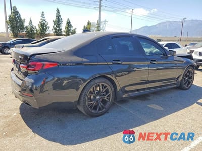 Trzecie zdjęcie samochodu z tyłu: 2022 BMW 530 I VIN:WBA53BH07NCJ30003 - miniatura