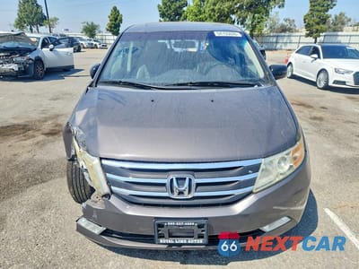 Piąte zdjęcie samochodu w środku: 2012 HONDA ODYSSEY TOURING VIN:5FNRL5H92CB136277 - miniatura