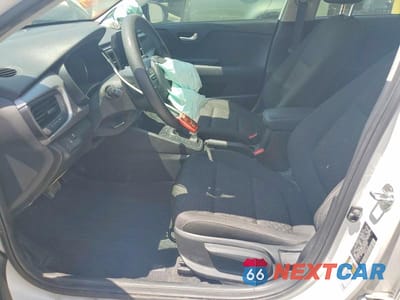 Zdjęcie 7 z 12 samochodu: 2023 KIA RIO S VIN:3KPA25AD3PE530350 - miniatura