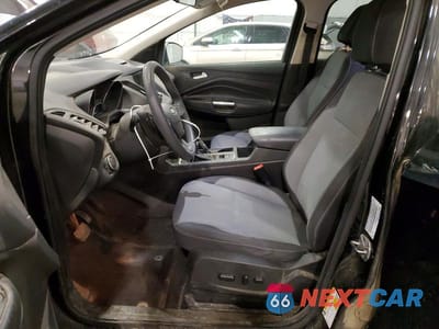 Zdjęcie 7 z 13 samochodu: 2017 FORD ESCAPE SE VIN:1FMCU9G9XHUC26105 - miniatura