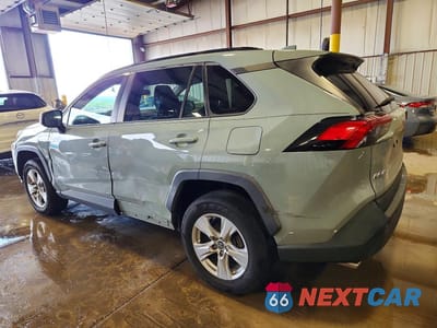 Drugie zdjęcie samochodu z przodu: 2019 TOYOTA RAV4 XLE VIN:2T3P1RFV1KC017702 - miniatura