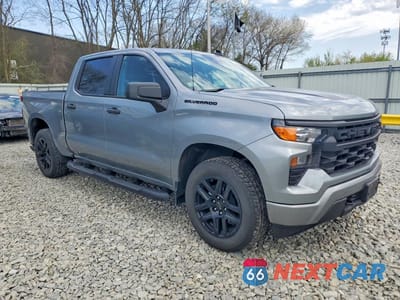 Czwarte zdjęcie samochodu z boku: 2024 CHEVROLET SILVERADO K1500 CUSTOM VIN:1GCPDBEK3RZ234358 - miniatura