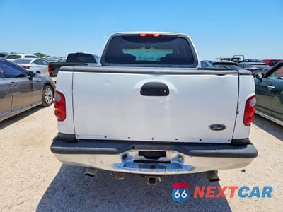 Zdjęcie 6 z 12 samochodu: 2003 FORD F150 SUPERCREW VIN:1FTRW07653KA46688 - miniatura