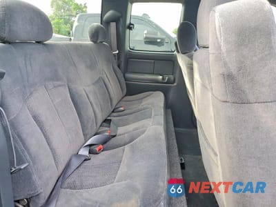 Zdjęcie 11 z 13 samochodu: 2000 CHEVROLET SILVERADO C1500 VIN:2GCEC19T7Y1121026 - miniatura