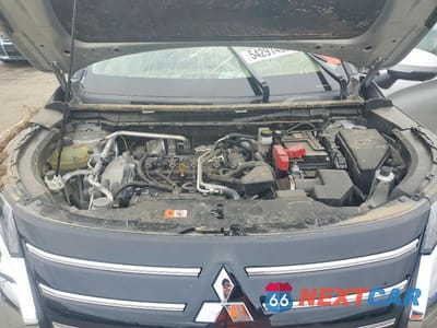 Zdjęcie 12 z 13 samochodu: 2025 MITSUBISHI OUTLANDER SE VIN:JA4J4VA87SZ028302 - miniatura