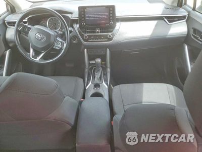 Zdjęcie 8 z 13 samochodu: 2022 TOYOTA COROLLA CROSS LE VIN:7MUCAAAG0NV030704 - miniatura