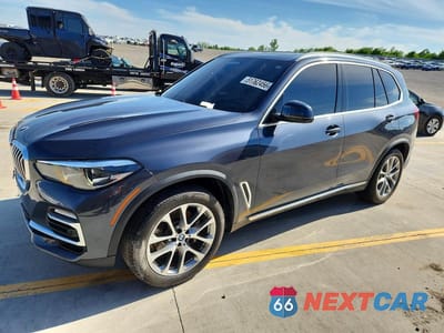 2020 BMW X5 5UXCR6C05L9B09296 - główne zdjęcie licytacji z USA - miniatura