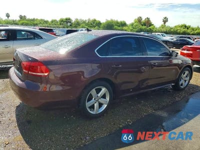 Trzecie zdjęcie samochodu z tyłu: 2014 VOLKSWAGEN PASSAT S VIN:1VWAT7A32EC054836 - miniatura