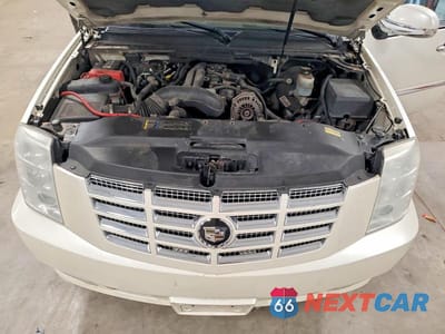 Zdjęcie 12 z 13 samochodu: 2007 CADILLAC ESCALADE LUXURY VIN:1GYFK63877R210376 - miniatura