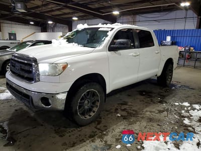 2010 TOYOTA TUNDRA CREWMAX SR5 5TFDM5F18AX003191 - główne zdjęcie licytacji z USA - miniatura