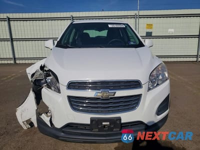 Piąte zdjęcie samochodu w środku: 2016 CHEVROLET TRAX LS VIN:KL7CJNSB9GB617642 - miniatura